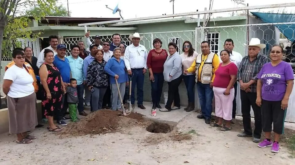 43 Amplían red eléctrica en Lucero Durango